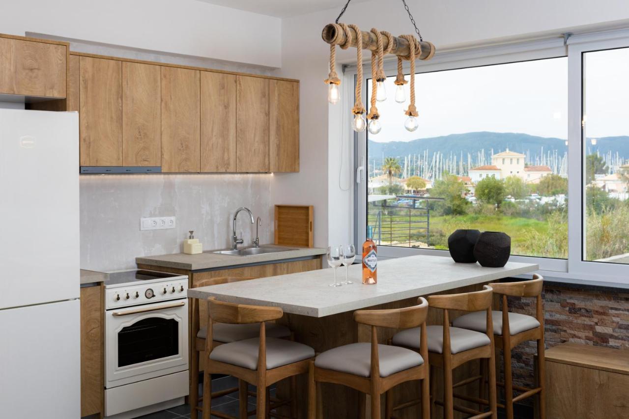 Konstantino'S Corfu Marina View Apartment Kontokali Ngoại thất bức ảnh
